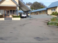 Willows Motel 4*