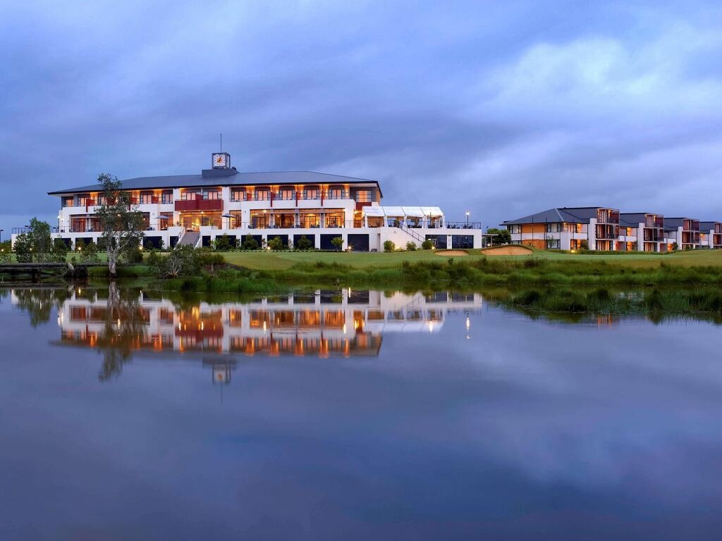 Mercure Kooindah Waters Central Coast 4*