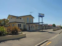 Clive Motel 3*