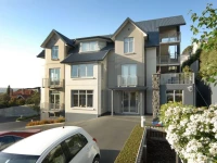 Bluestone On George 5*