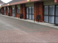 Chloes Motor Inn 5*