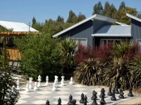 The Claremont Motel 5*