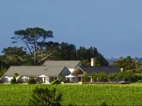 Takatu Lodge and Vineyard 5*