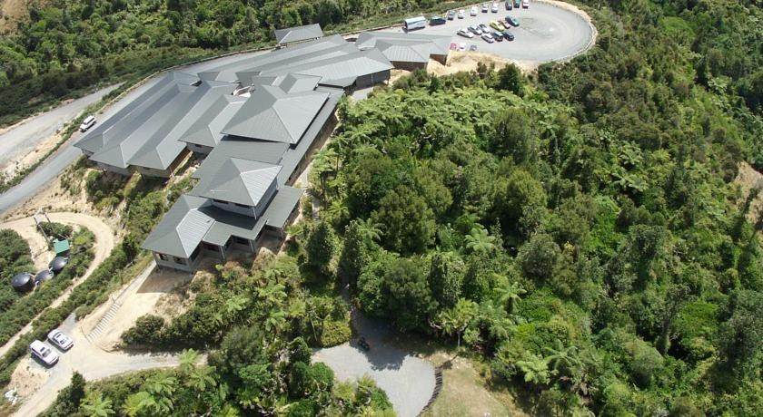 Hillside Hotel 4*