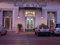Hotel De La Ville 4*