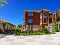 Лайм отель Геленджик 3*