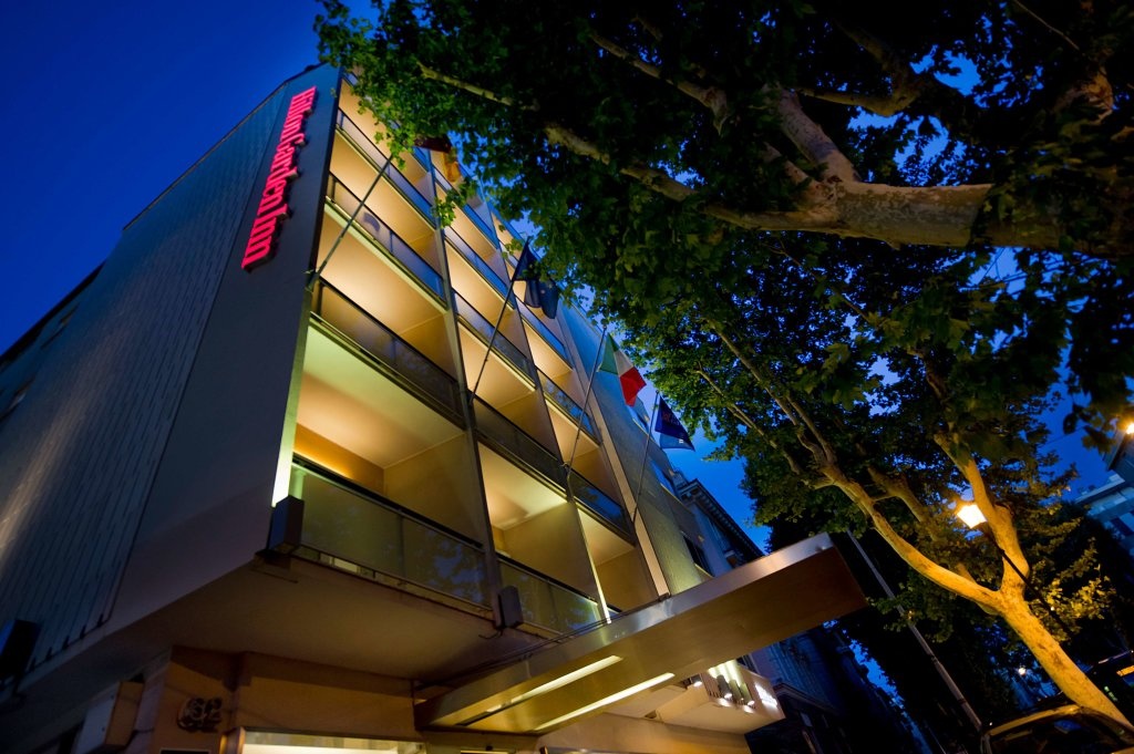Hilton Garden Inn Rome Claridge  4*