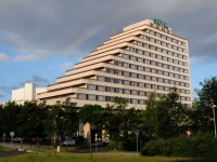 Cascade 3*
