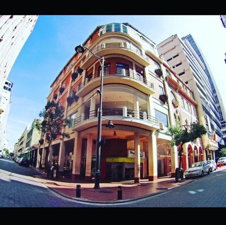 La Fontana Hotel 3*