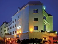 Country Inn & Suite by Carlson Jalandhar  4*