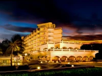 The Gateway Hotel Beach Road 