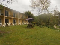 Riverbank Park Motel 3*
