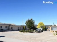 Hillview Motel 2*