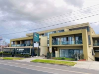 Quality Hotel Bayside Geelong 4*