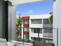 Element on Coolum Beach 4*