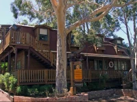 Admiral Stirling Inn 4*
