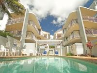 Surf Club Apartments 4*
