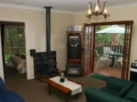 Hillside Country Retreat 3*