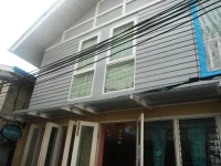 Sea Shell Hut 