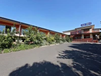 Forbes Victoria Inn 4*