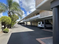 BEST WESTERN Ambassador Motor Lodge 3*