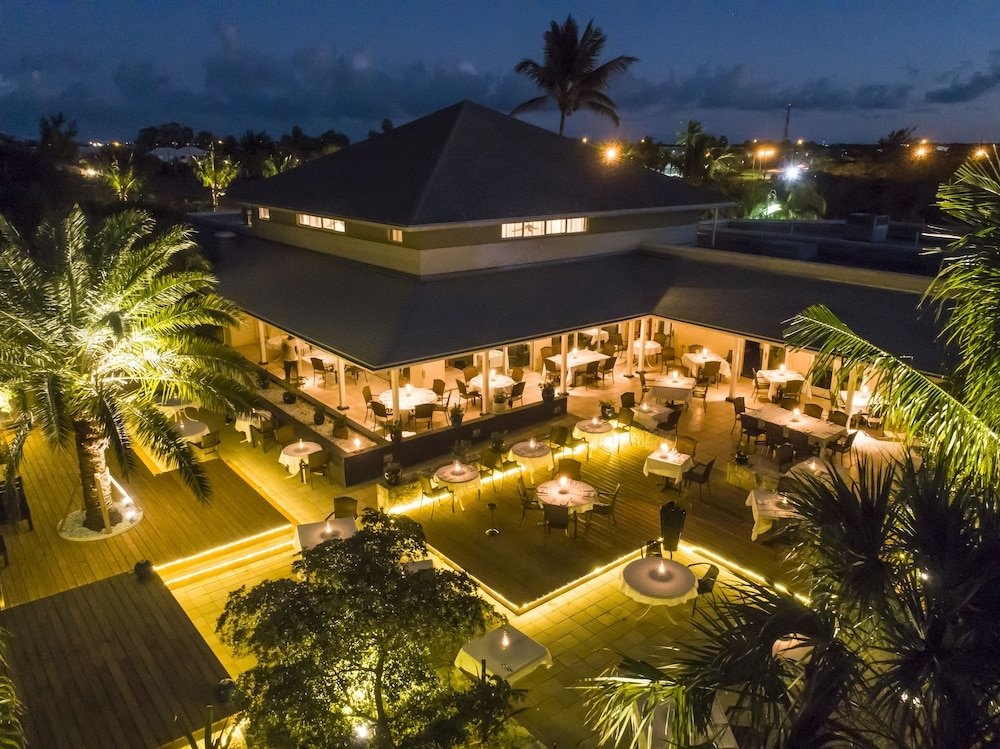 Ocean Club West 4*