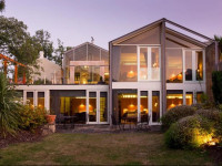 Islington Hotel