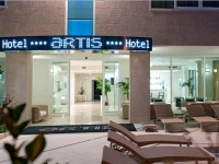 Artis 4*