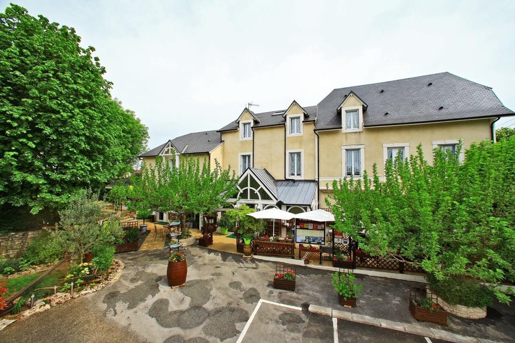Le Relais des Gourmands 2*