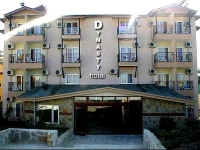 Dynasty Hotel 3*