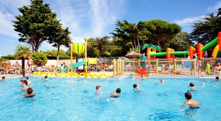 Camping Les Peupliers 3*
