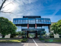 Best Western Plus Hotel Metz Technopole 3*
