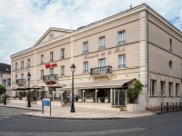 Ibis Montargis 2*