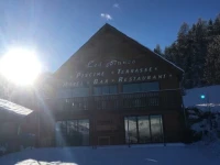 Chalet Hotel Les Blancs 2*