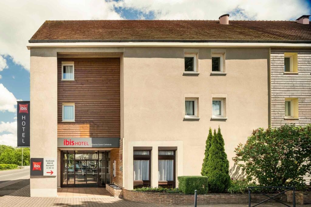 Ibis Chartres Centre Cathedrale 2*