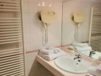 Kyriad Epinal Centre 2*