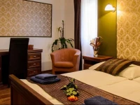 Zamecky Penzion Rotunda 3*