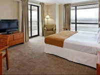 Holiday Inn Express Puerto Montt 4*