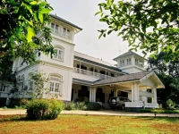 Manor House  3*
