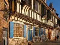 Holiday Inn Express York 3*