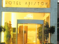 Ariston 3*