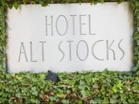 Hotel Alt Stocks 