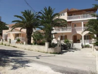 Edelweiss Appartments 