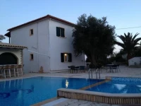 Olympia Paxos Apartment 2*