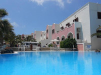 Villa Manos
