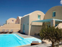 Voreina Gallery Suites