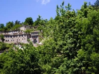 Kipi Suites 4*