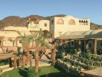 Qasr El Bawity  4*
