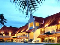 Lemon Tree Vembanad Lake Resort 4*