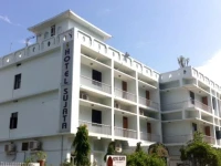 Sujata Hotel 3*